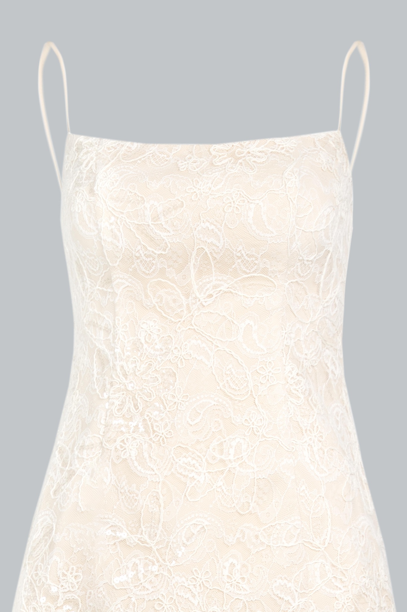Đầm ren 2 dây - Ảnh 5